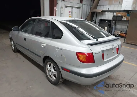 2003 Hyundai Elantra Gt из США, поврежденный, VIN KMHDN55D63U096964